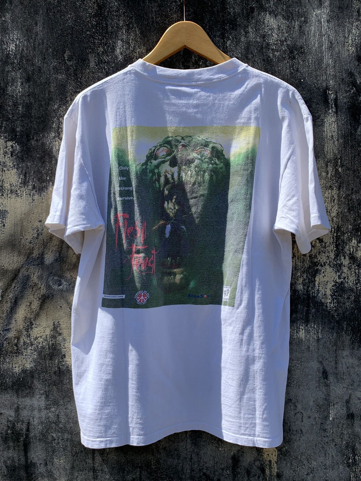 Vintage 1990s Flesh Feast by Segasoft Tshirt Size US L / EU 52-54 / 3 - 3 Thumbnail