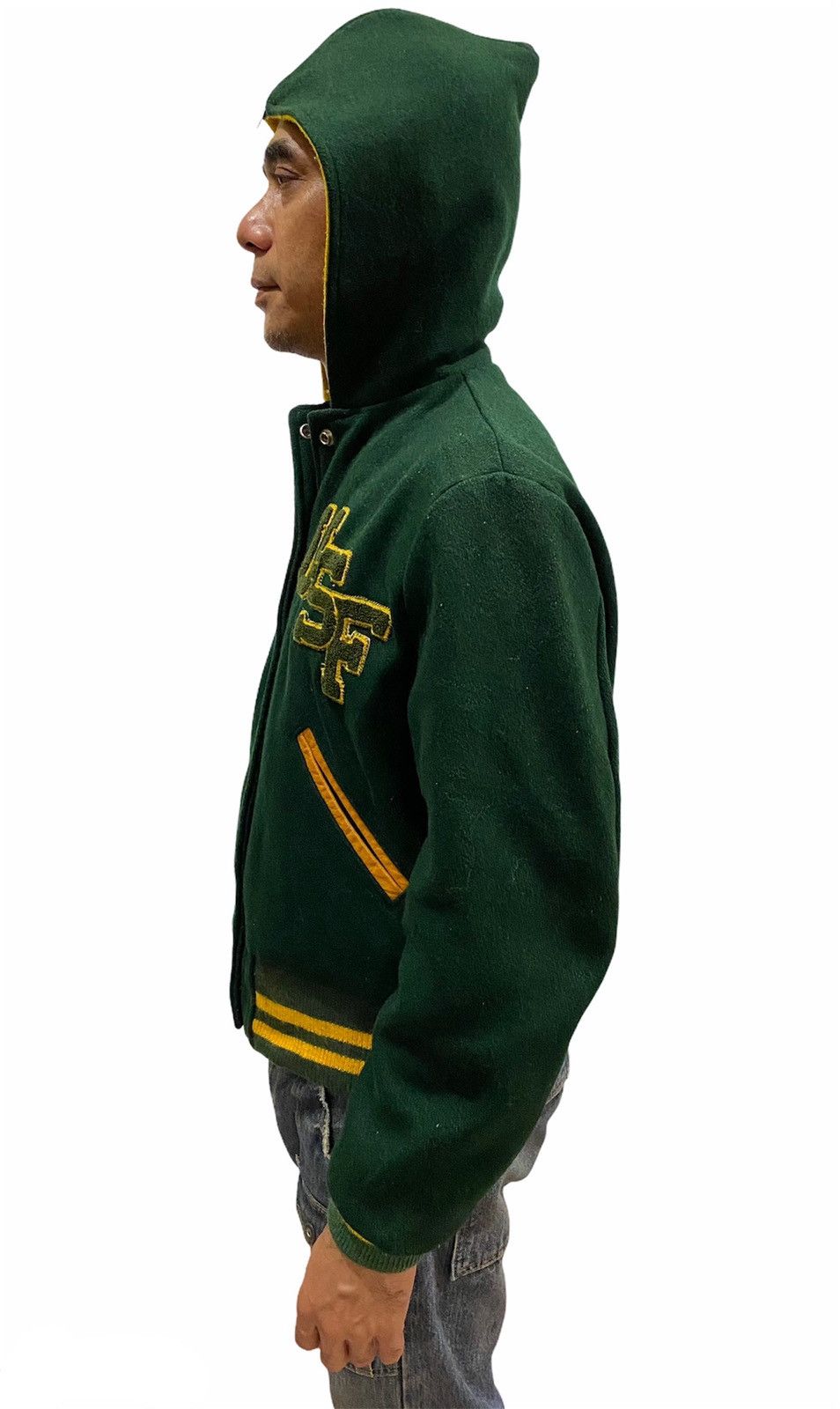 Vintage Custom Made Award Jacket Vintage Varsity Jacket by Admiral Size US M / EU 48-50 / 2 - 16 Thumbnail
