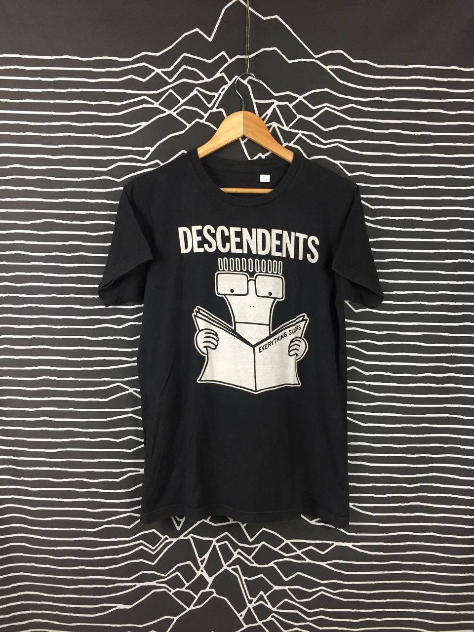 Band Tees Vtg Descendents Punk Rock Band Tee Size US M / EU 48-50 / 2 - 2 Thumbnail