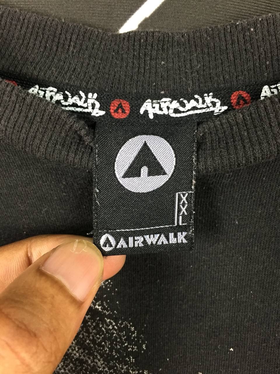 Airwalk Airwalk Grafitti Photoprint Conart OG Streetwear Skate Tee Size US XXL / EU 58 / 5 - 6 Thumbnail