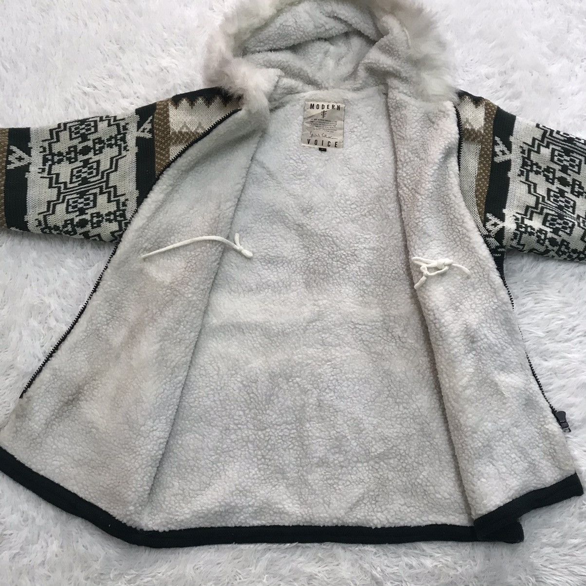Japanese Brand Modern special sollution voice navajo pattern hoodie jacket Size US L / EU 52-54 / 3 - 11 Thumbnail