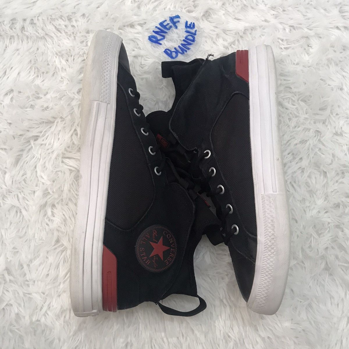 Converse Converse Unisex Chuck Taylor All Star Ultra Mid Size US 9.5 / EU 42-43 - 1 Thumbnail
