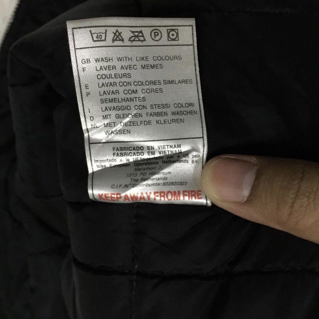 Nike Nike quilted jacket Size US XL / EU 56 / 4 - 9 Thumbnail
