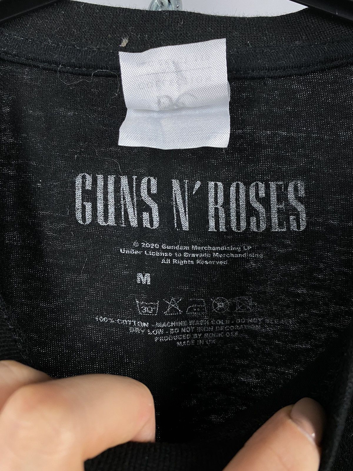 Guns N' Roses Guns n Roses band tee rock tee big logo T-shirts size M Size US M / EU 48-50 / 2 - 5 Thumbnail