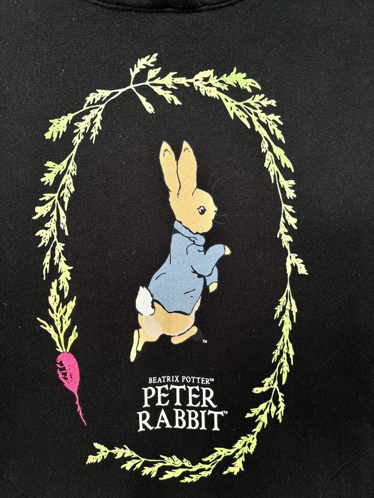 Japanese Brand Uniqlo x Beatrix Potter Peter Rabbit Hoodie Size US M / EU 48-50 / 2 - 3 Thumbnail