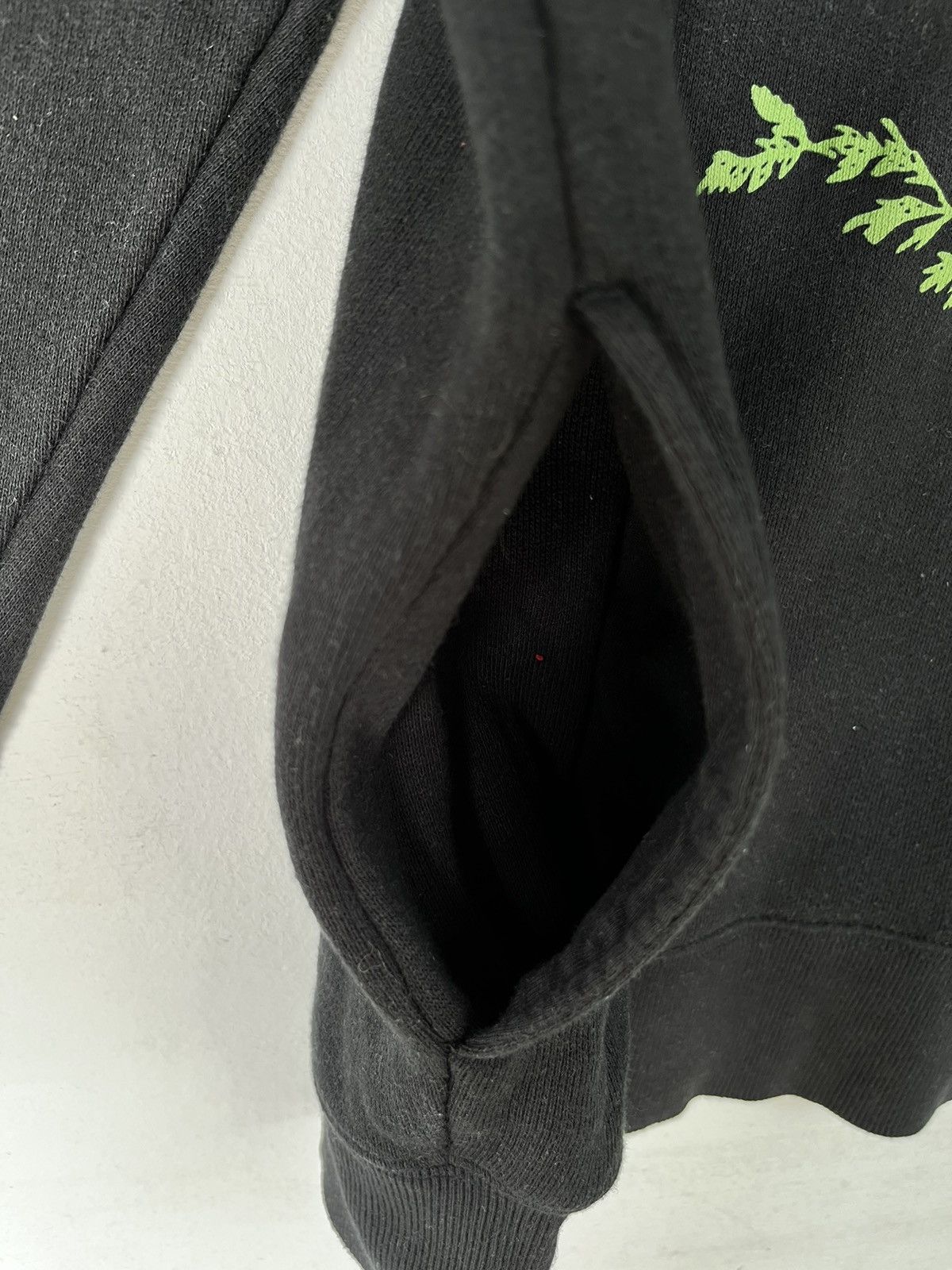Japanese Brand Uniqlo x Beatrix Potter Peter Rabbit Hoodie Size US M / EU 48-50 / 2 - 4 Thumbnail