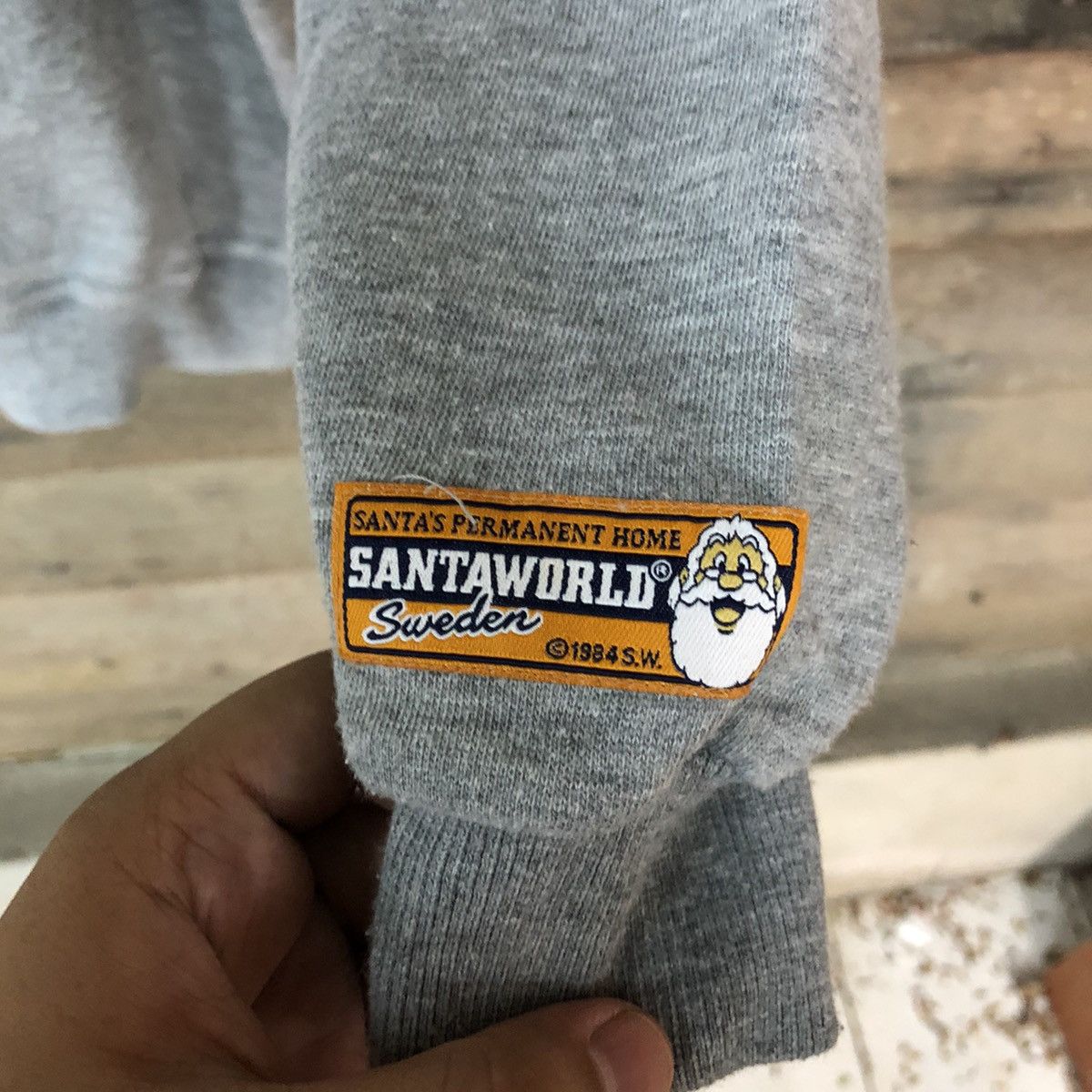 Japanese Brand × Vintage Santa World cartoon vintage Grey Sweatshirt #5043 Size US L / EU 52-54 / 3 - 10 Thumbnail