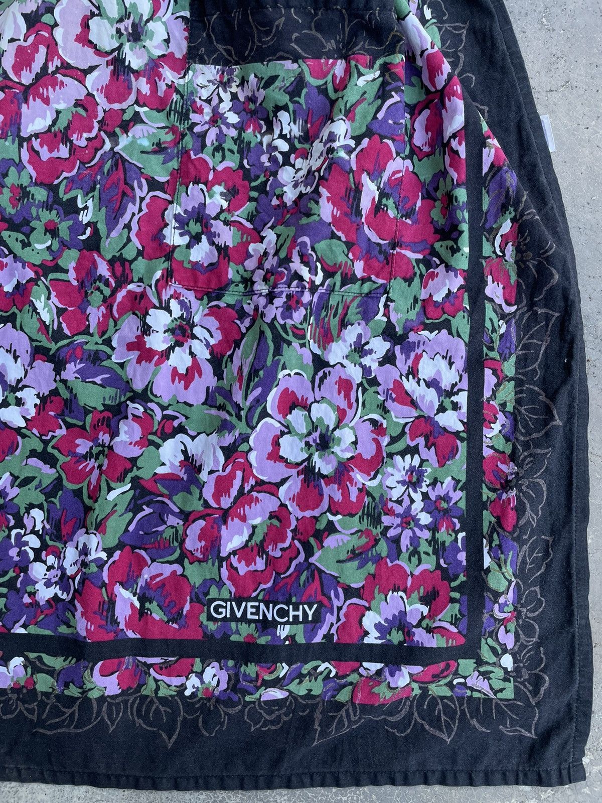 Givenchy 🔥Givenchy Iconic Floral Apron🔥 Size ONE SIZE - 6 Thumbnail