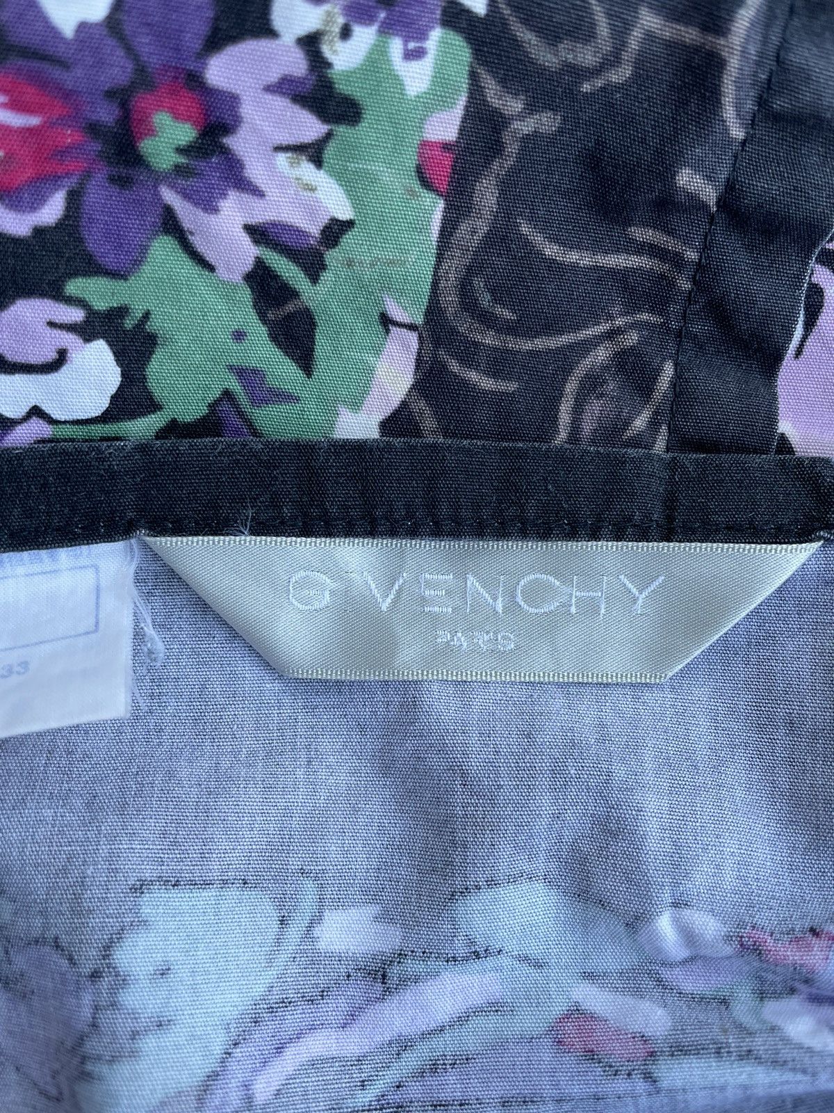 Givenchy 🔥Givenchy Iconic Floral Apron🔥 Size ONE SIZE - 7 Thumbnail