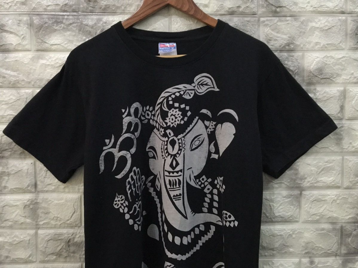 Japanese Brand Vintage Elephant Logo T-Shirt Size US M / EU 48-50 / 2 - 3 Thumbnail