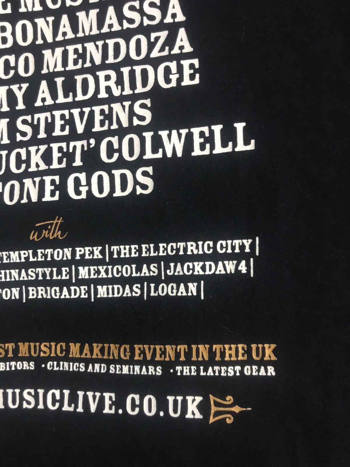 Band Tees 2008 Music Live t-shirt Size US L / EU 52-54 / 3 - 8 Thumbnail