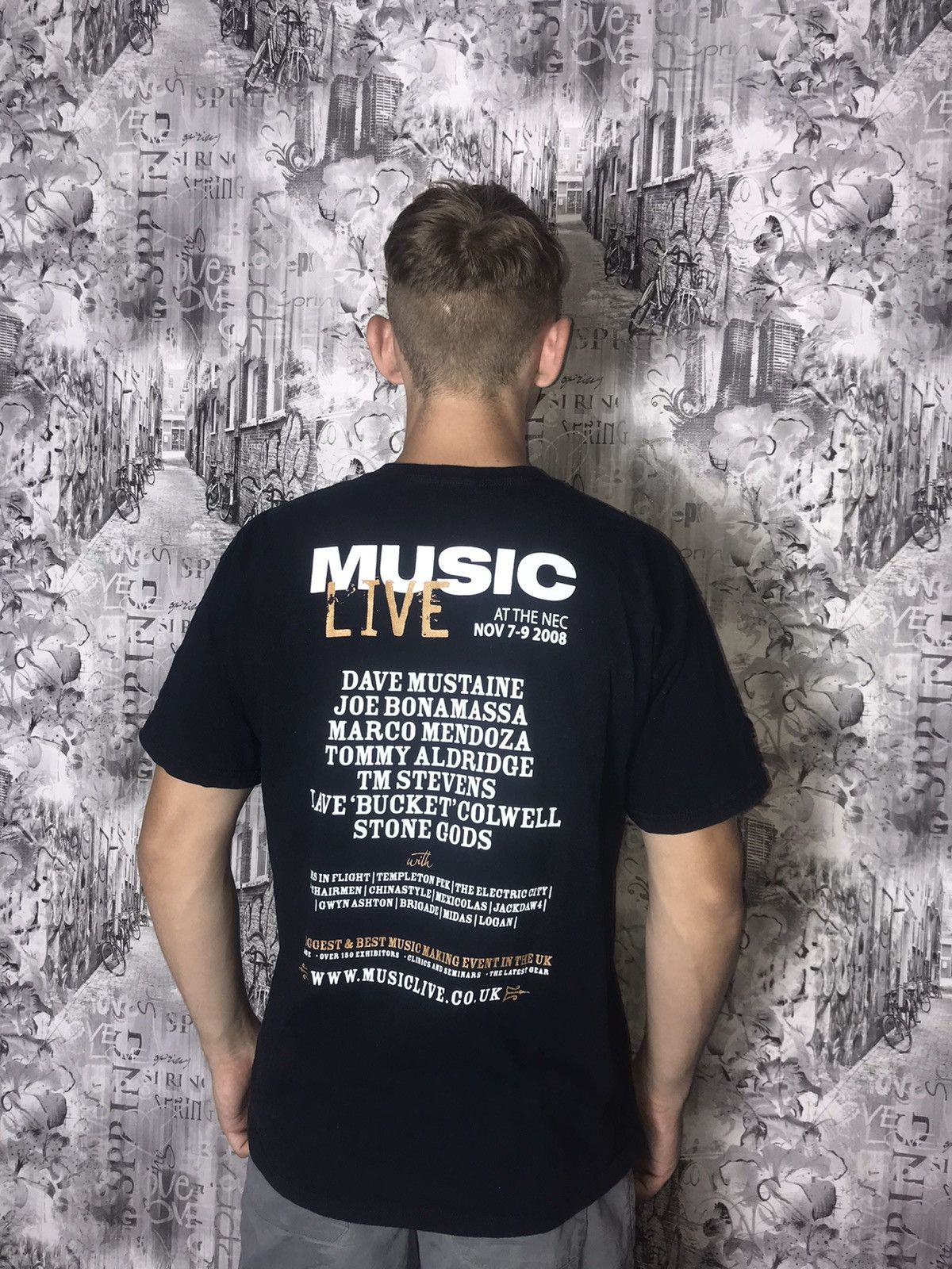 Band Tees 2008 Music Live t-shirt Size US L / EU 52-54 / 3 - 2 Thumbnail