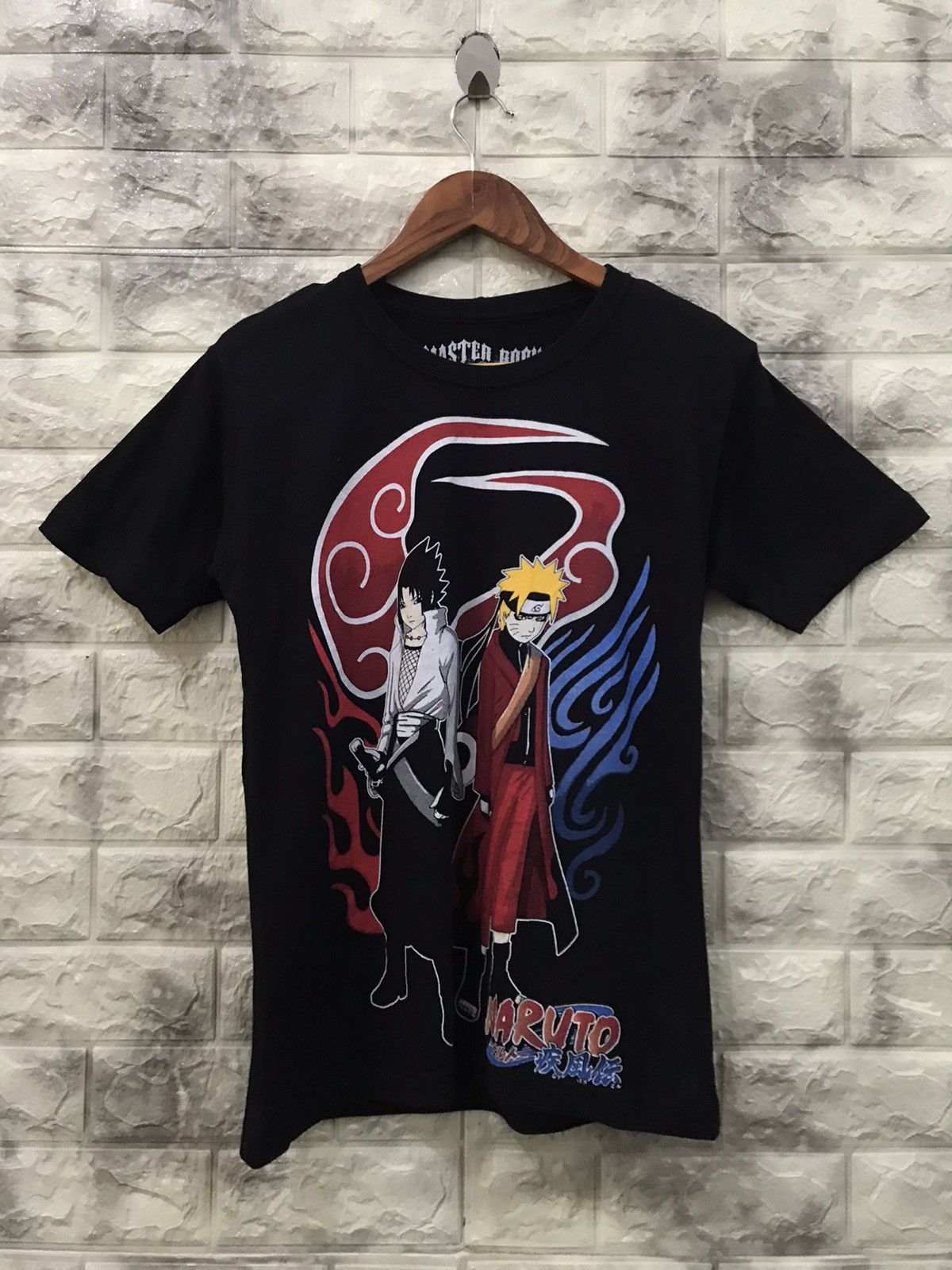image of Anima x Cartoon Network Naruto Shippuden T-Shirt in Black, Men's (Size Small)