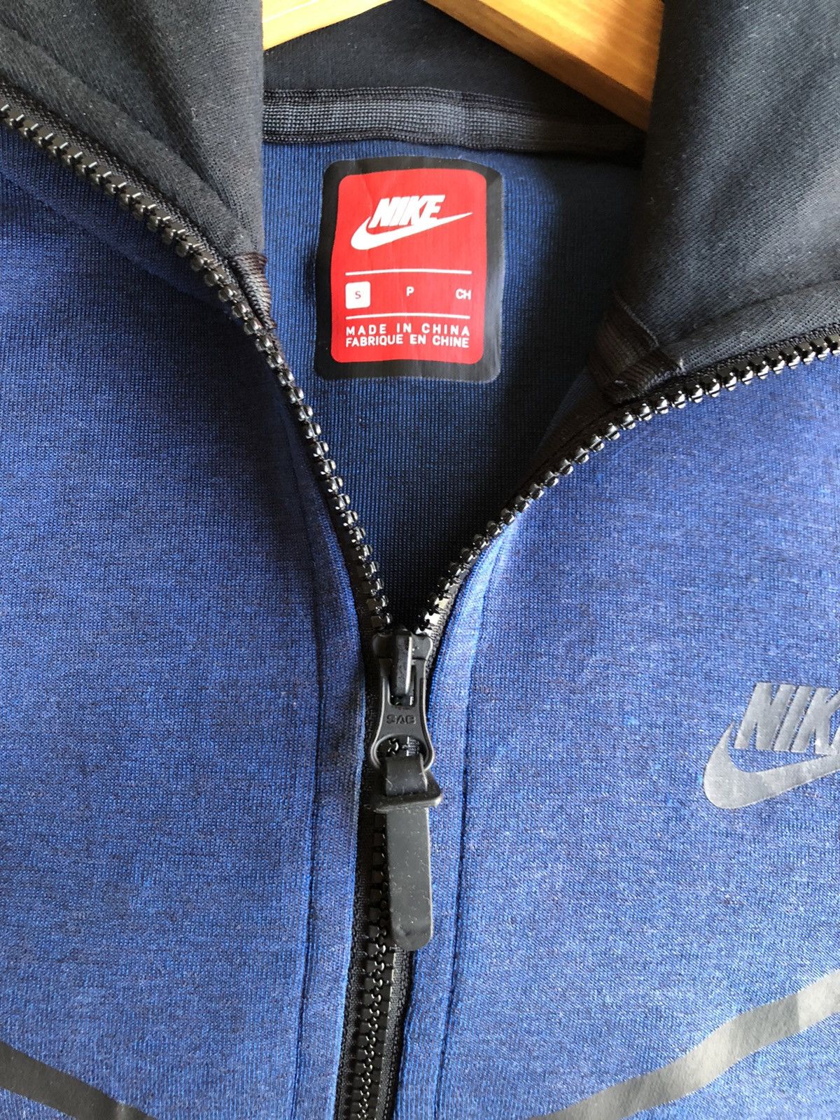 Nike Nike blue tech fleece windrunner hoodies nice design Size US S / EU 44-46 / 1 - 5 Thumbnail