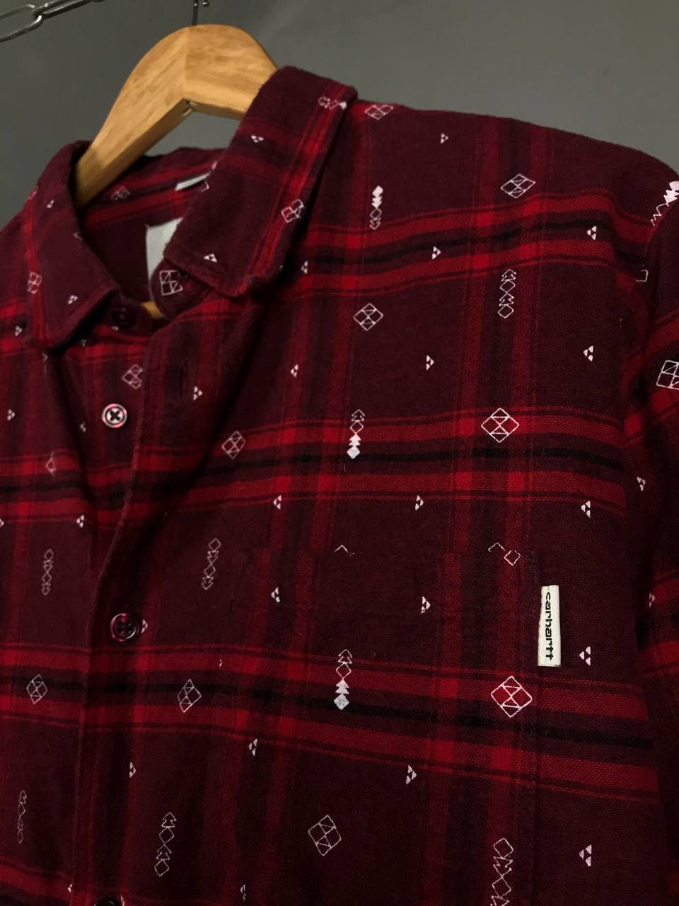 Carhartt Carhartt Wip multicolor streetwear Carlos Origin shirt Size US L / EU 52-54 / 3 - 3 Thumbnail