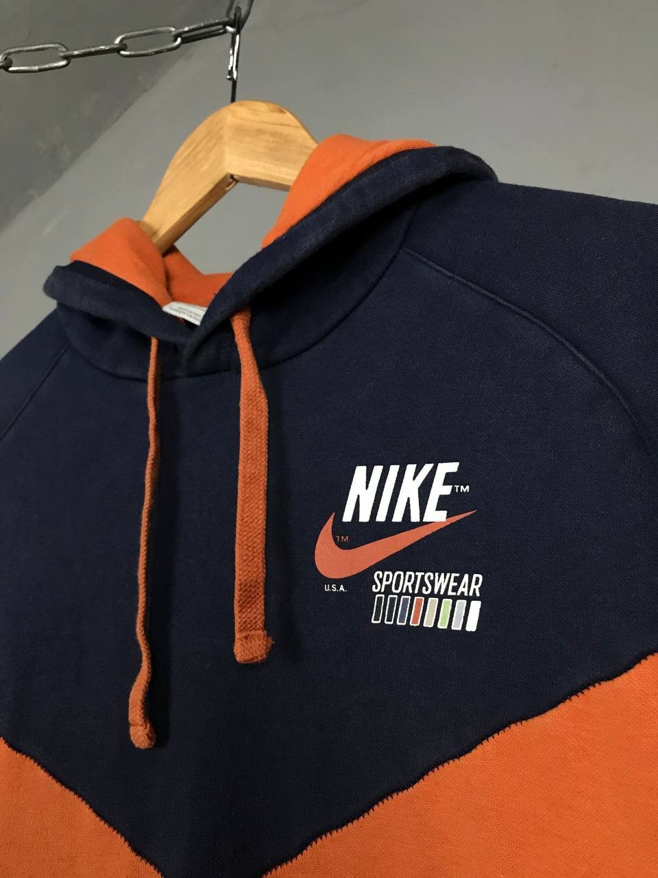 Nike × Vintage Nike swoosh streetwear vintage hoodie Size US L / EU 52-54 / 3 - 3 Thumbnail