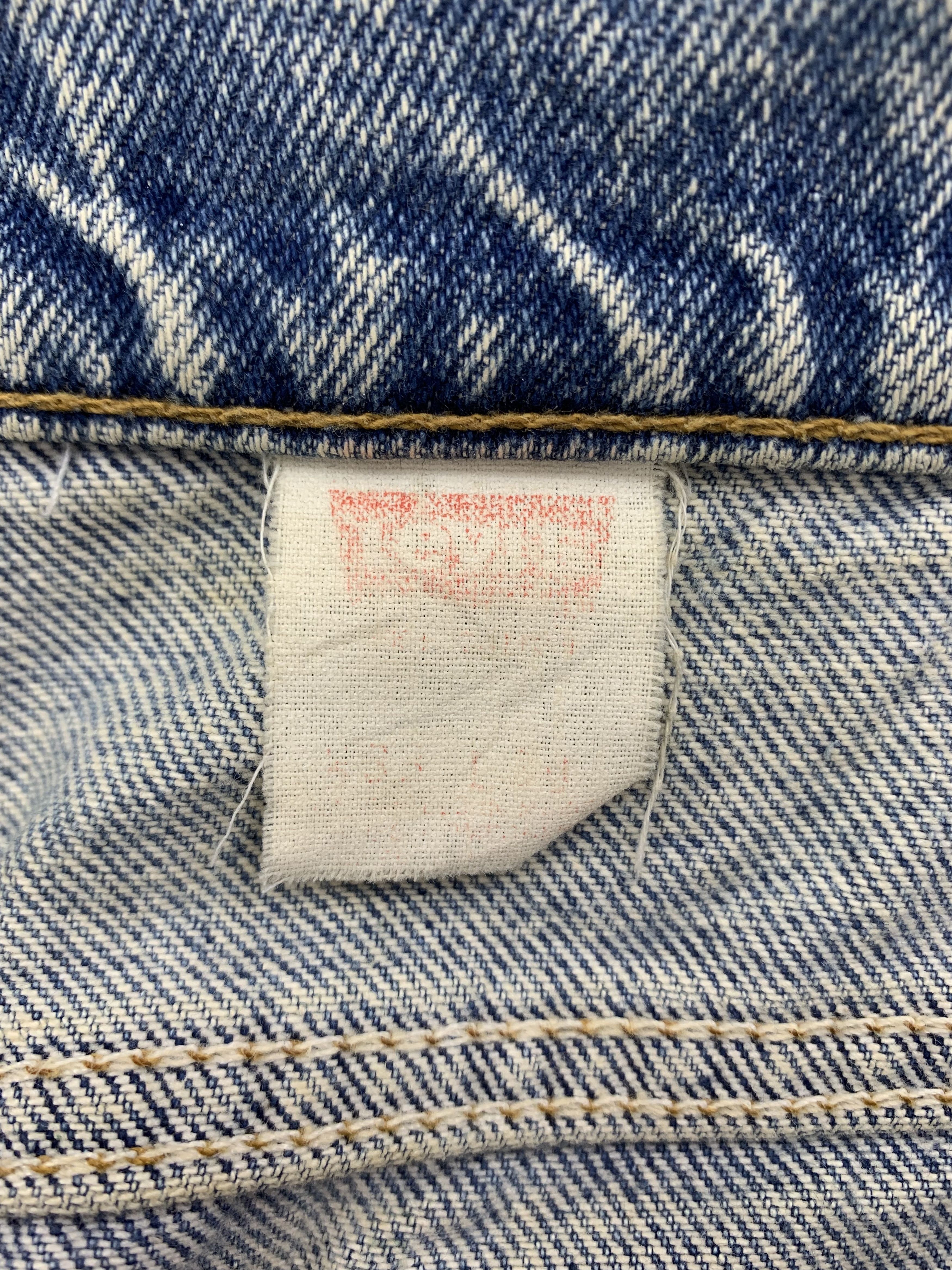 Levi's Vintage Levi's 505 Denim 33x30.5 Distressed Size US 33 - 6 Thumbnail