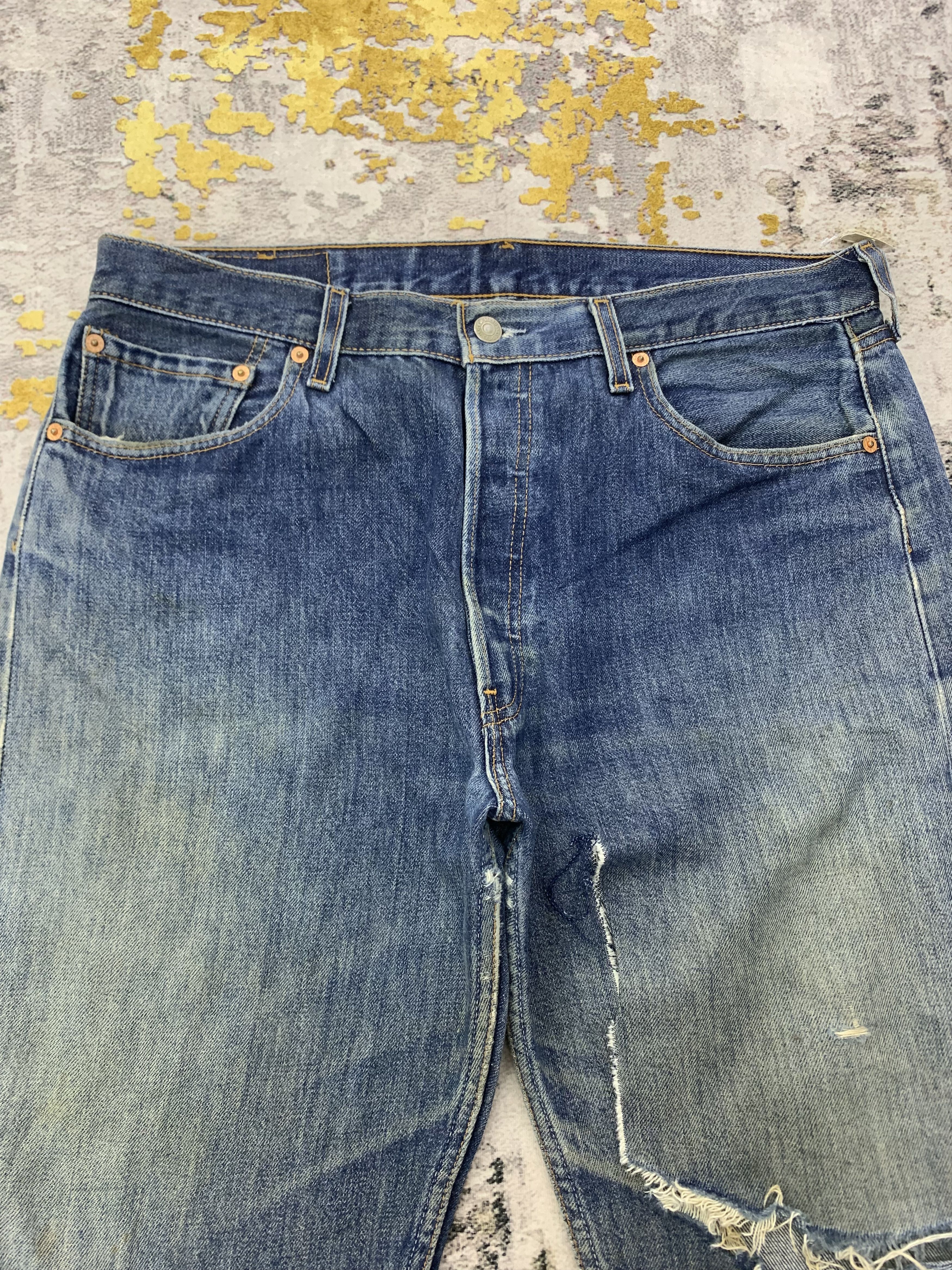 Levi's Vintage Levi's 501 Denim 36x34 Distressed Size US 36 / EU 52 - 6 Thumbnail