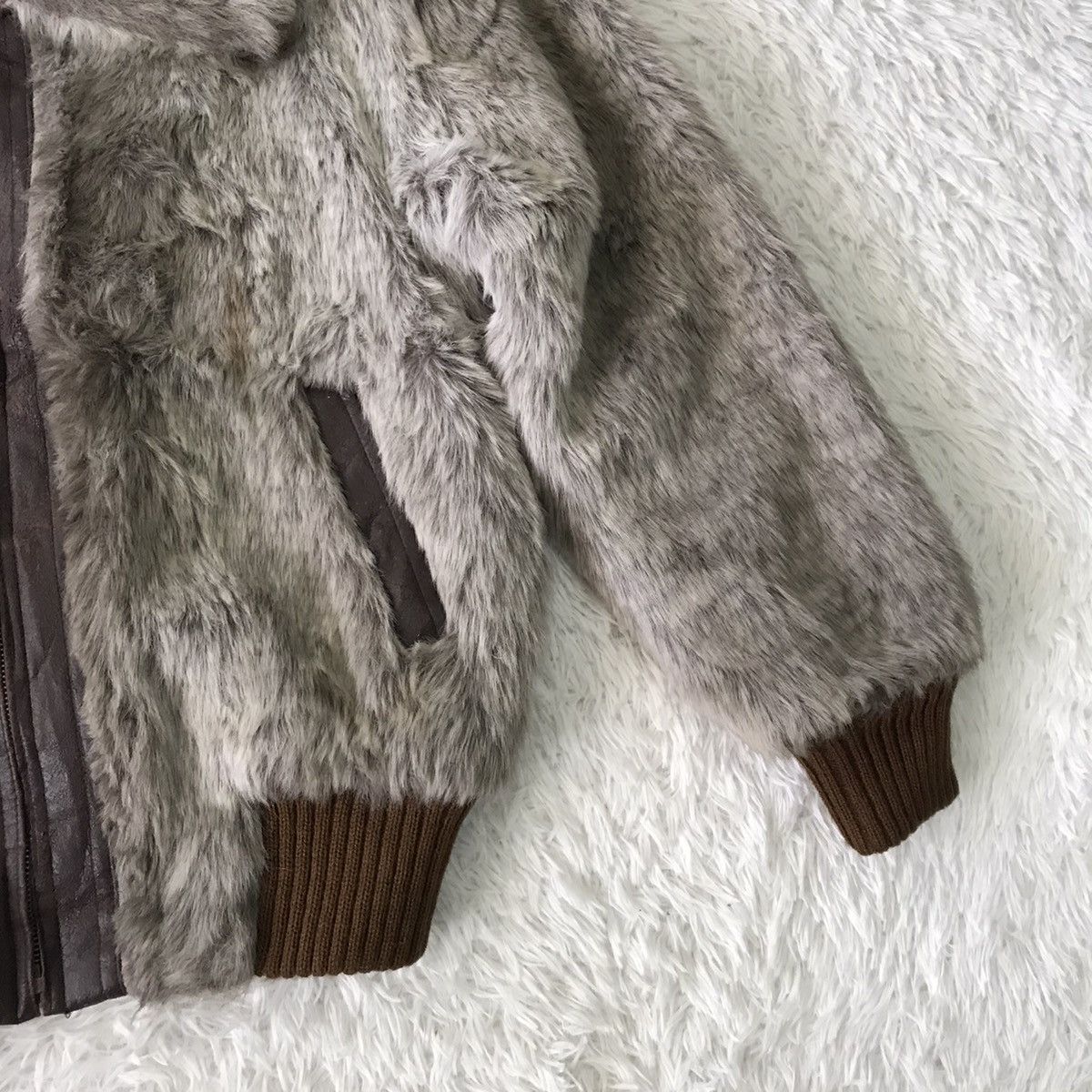 Japanese Brand Nice design furry like jacket Size US S / EU 44-46 / 1 - 4 Thumbnail
