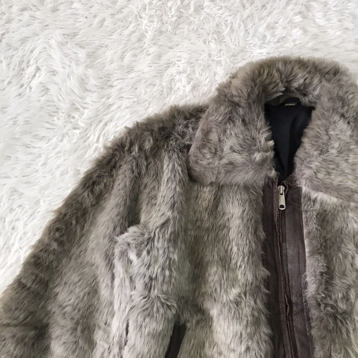 Japanese Brand Nice design furry like jacket Size US S / EU 44-46 / 1 - 2 Thumbnail