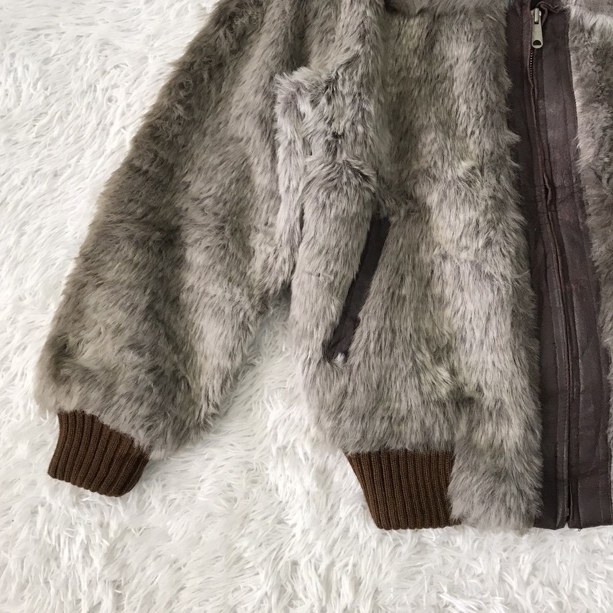 Japanese Brand Nice design furry like jacket Size US S / EU 44-46 / 1 - 3 Thumbnail