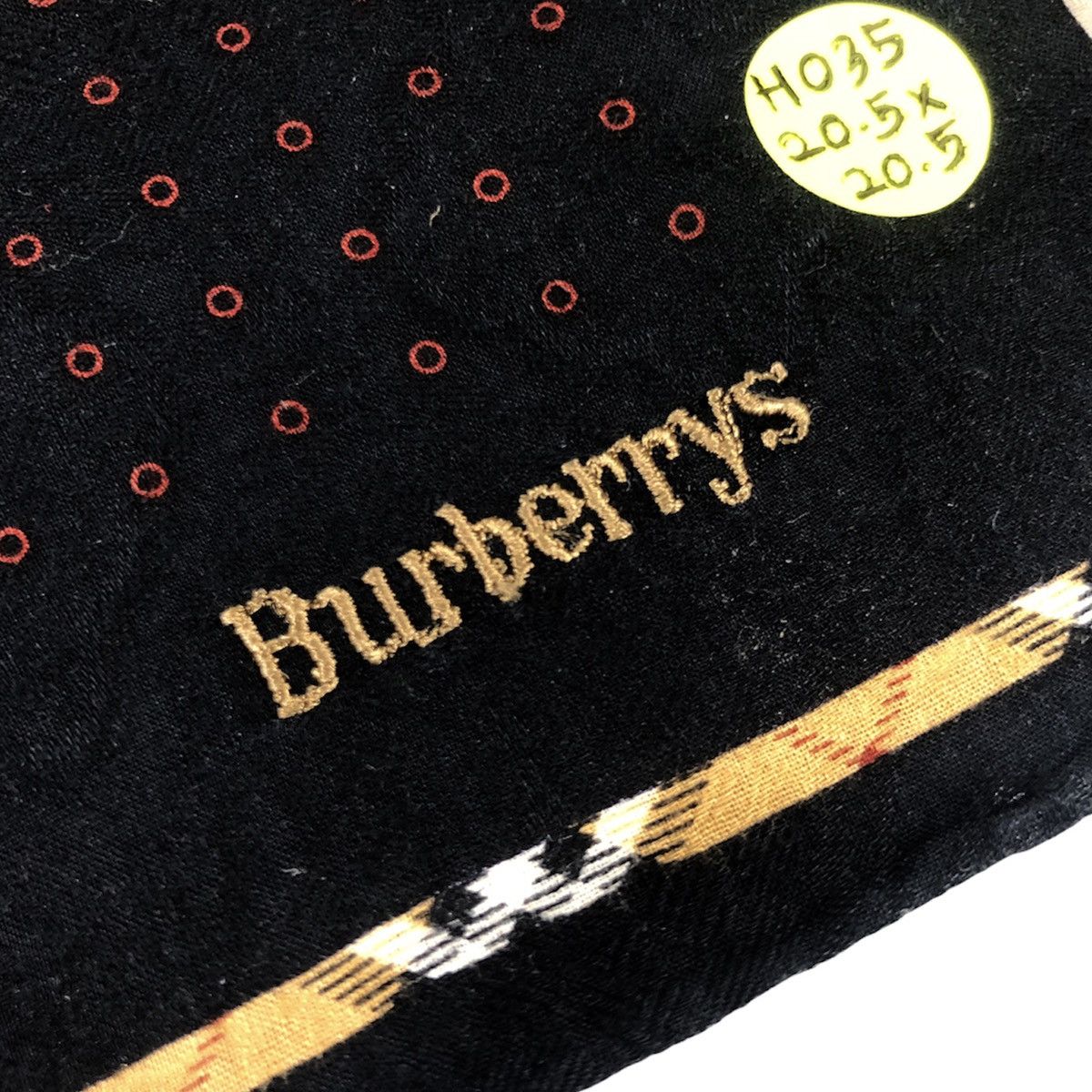 Burberry Burberrys Polkadot Novacheck Handkerchief Pocketsquare Size ONE SIZE - 5 Thumbnail