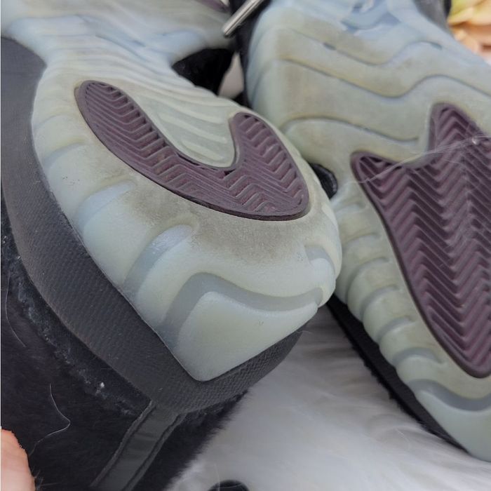 jordan future night maroon