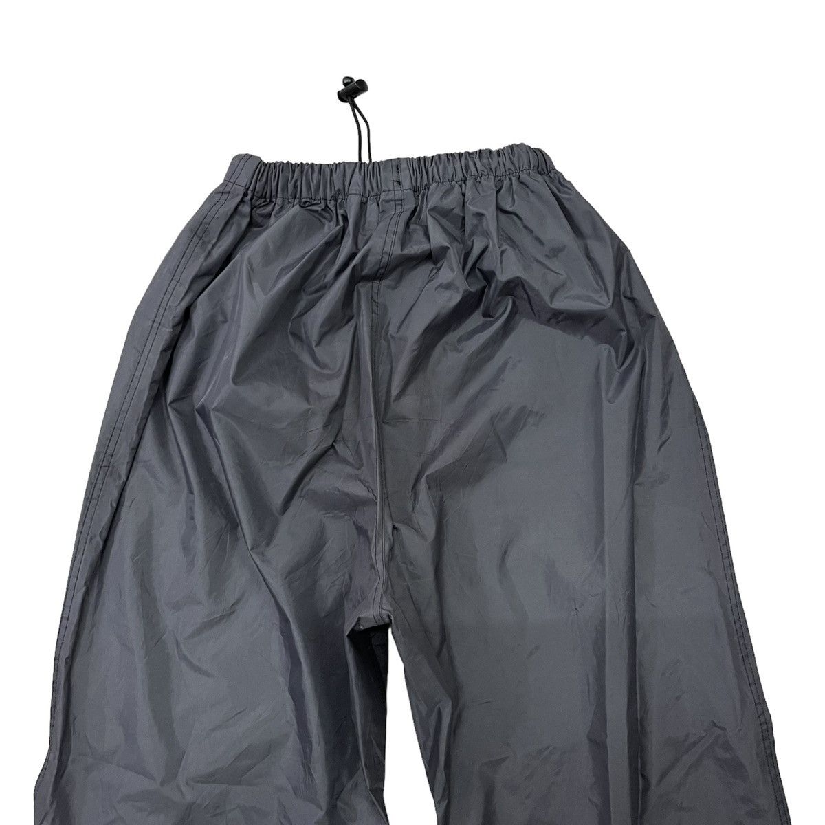Japanese Brand Vintage 76 Lubricants Racing Fuel Oil Raincoat Size US 30 / EU 46 - 5 Thumbnail