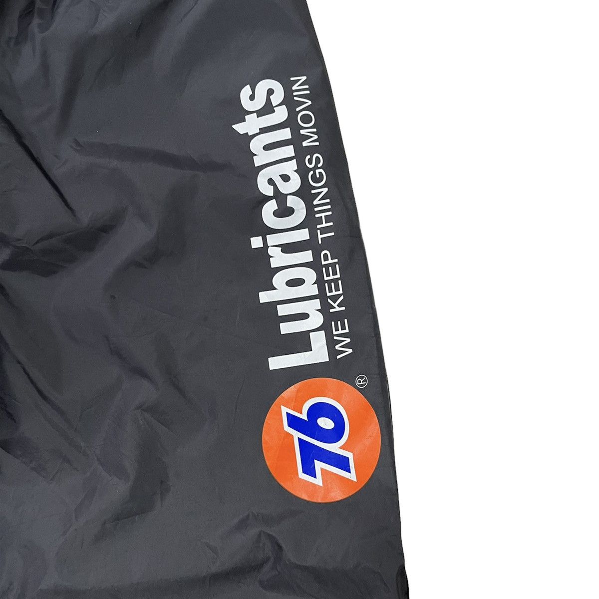 Japanese Brand Vintage 76 Lubricants Racing Fuel Oil Raincoat Size US 30 / EU 46 - 3 Thumbnail