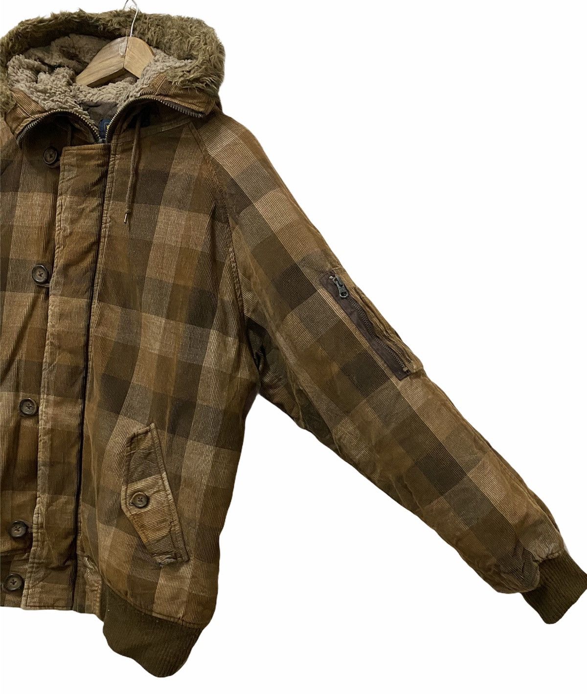 Woolrich Woolen Mills 🔥VINTAGE WOOLRICH FUR CHECKERED CORDUROY JACKET Size US L / EU 52-54 / 3 - 7 Thumbnail