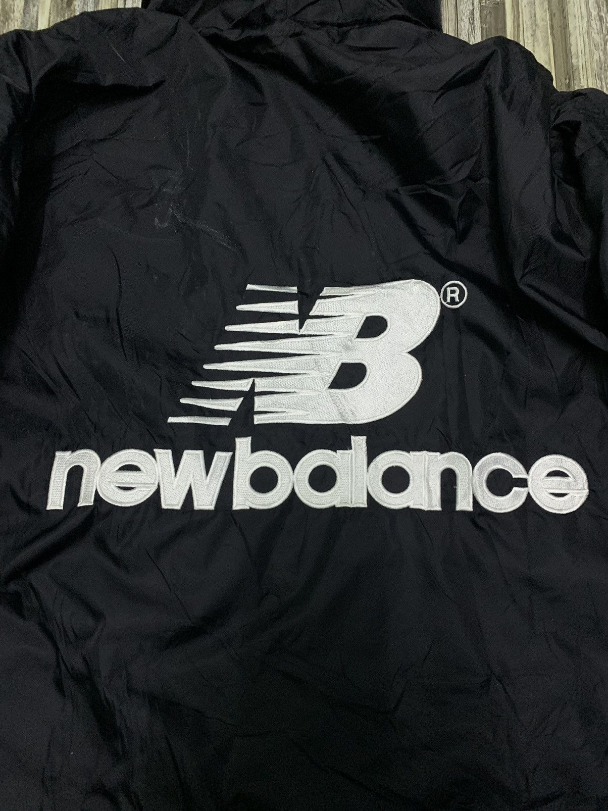 New Balance Nice New Balance Big Spellout Parka Windbraker Size US XL / EU 56 / 4 - 11 Thumbnail