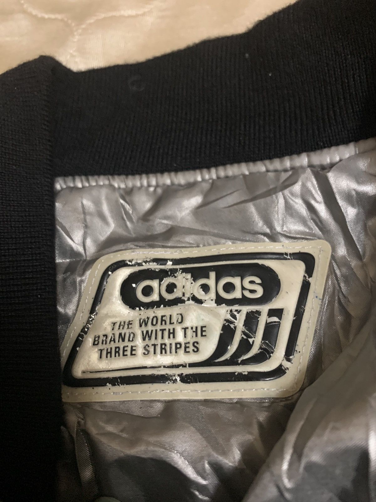 Adidas Vintage 90’s Adidas Puffer Bomber Jacket Size US L / EU 52-54 / 3 - 8 Thumbnail
