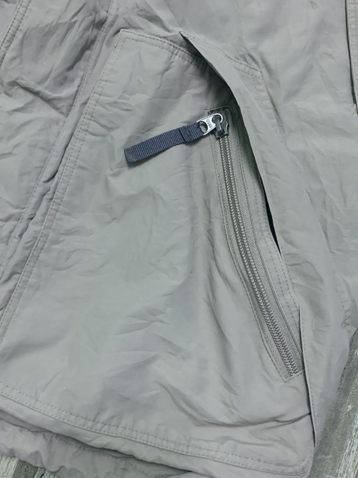 The North Face Nice Style The North Face Windbraker Jacket Size US L / EU 52-54 / 3 - 5 Thumbnail