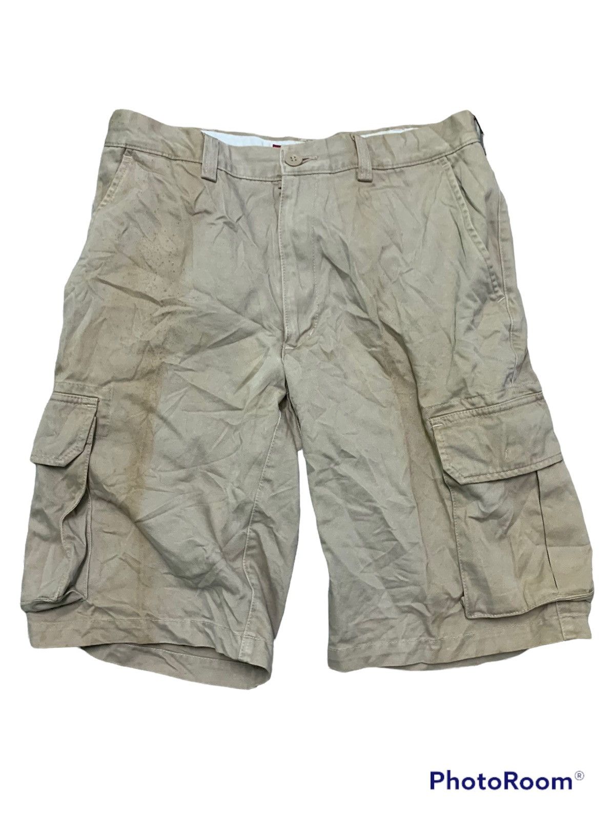 Japanese Brand × Levi's × Vintage Nice Vintage Levi’s Red Tab Chinos Cargo Short Pants Size US 32 / EU 48 - 1 Thumbnail