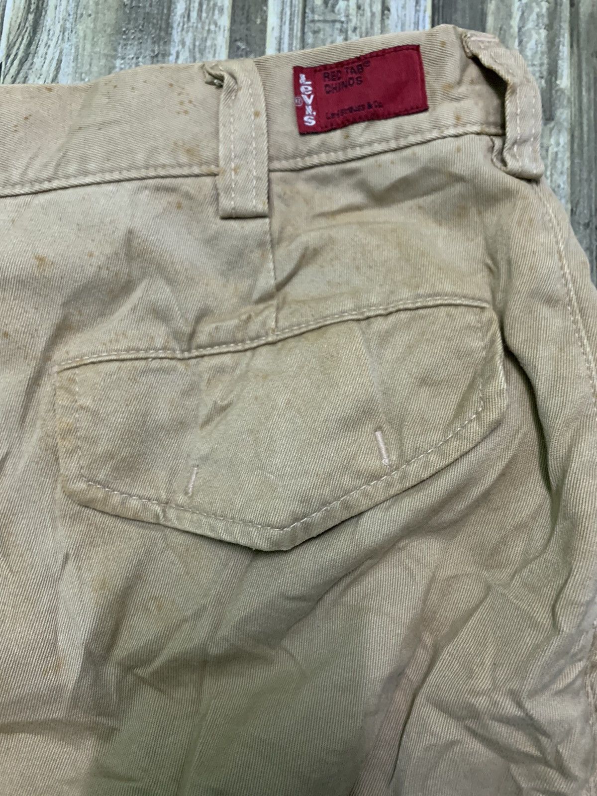 Japanese Brand × Levi's × Vintage Nice Vintage Levi’s Red Tab Chinos Cargo Short Pants Size US 32 / EU 48 - 7 Thumbnail