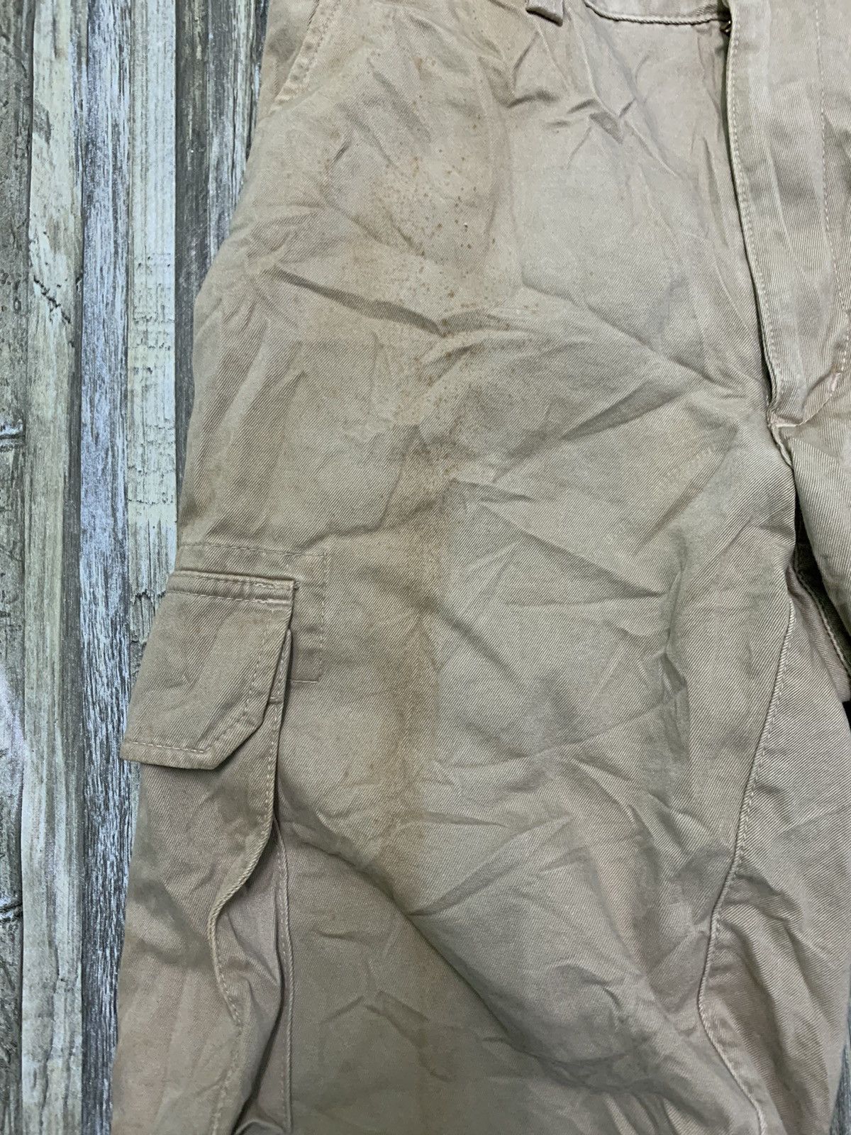 Japanese Brand × Levi's × Vintage Nice Vintage Levi’s Red Tab Chinos Cargo Short Pants Size US 32 / EU 48 - 3 Thumbnail