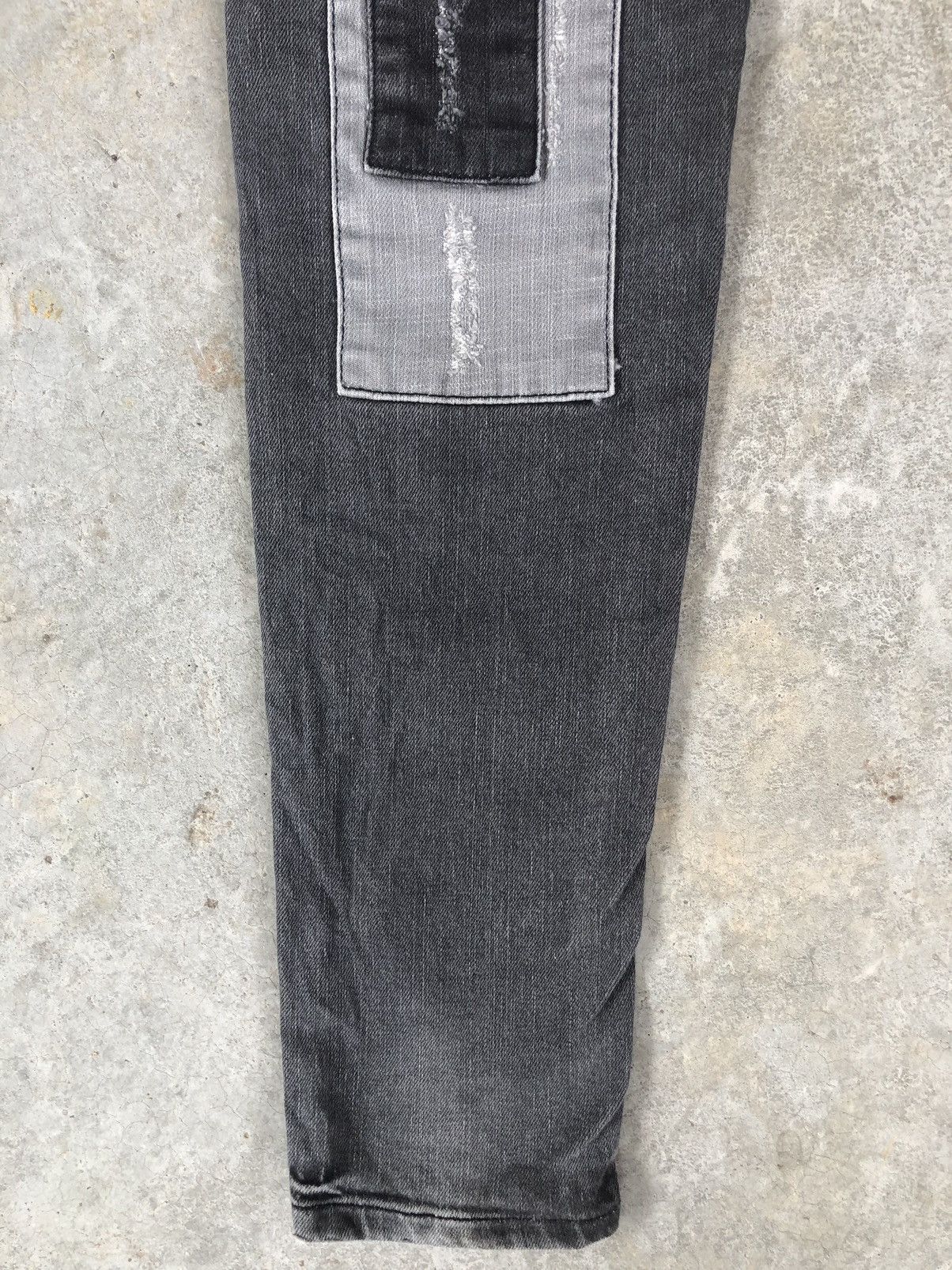 Who Decides War Japanese Monki Skinny Jeans Distressed Jeans Patchwork Denim Size US 29 - 11 Thumbnail