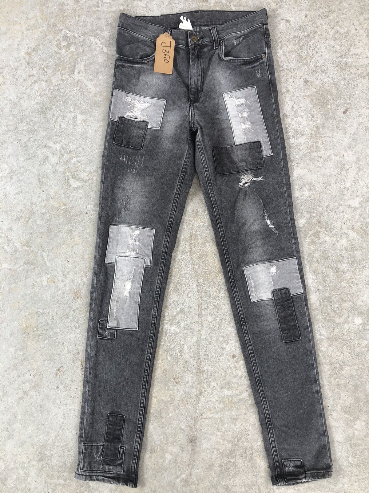 Who Decides War Japanese Monki Skinny Jeans Distressed Jeans Patchwork Denim Size US 29 - 1 Thumbnail