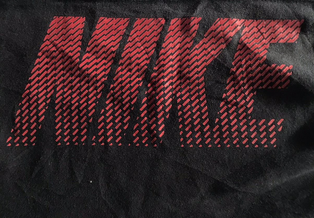 Nike Nike sweatpants size L Size US 26 / EU 42 - 4 Thumbnail