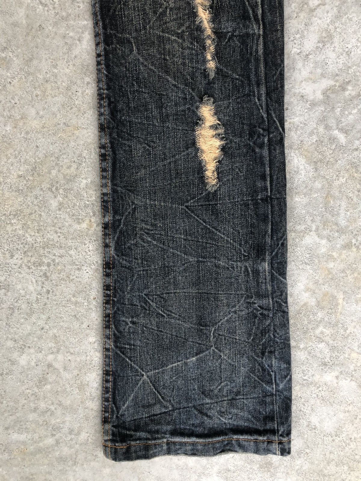 If Six Was Nine Diviner Flared Jeans Distressed Jeans Paint Splatter Size US 30 / EU 46 - 7 Thumbnail