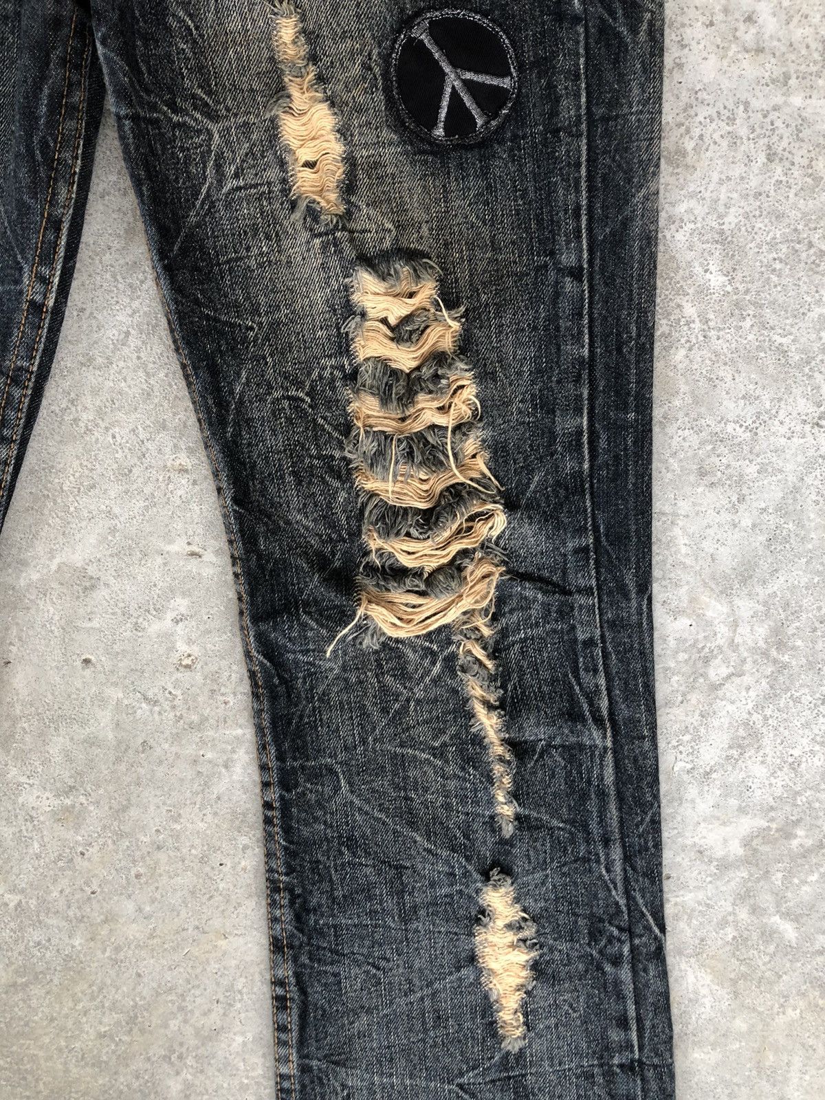 If Six Was Nine Diviner Flared Jeans Distressed Jeans Paint Splatter Size US 30 / EU 46 - 9 Thumbnail