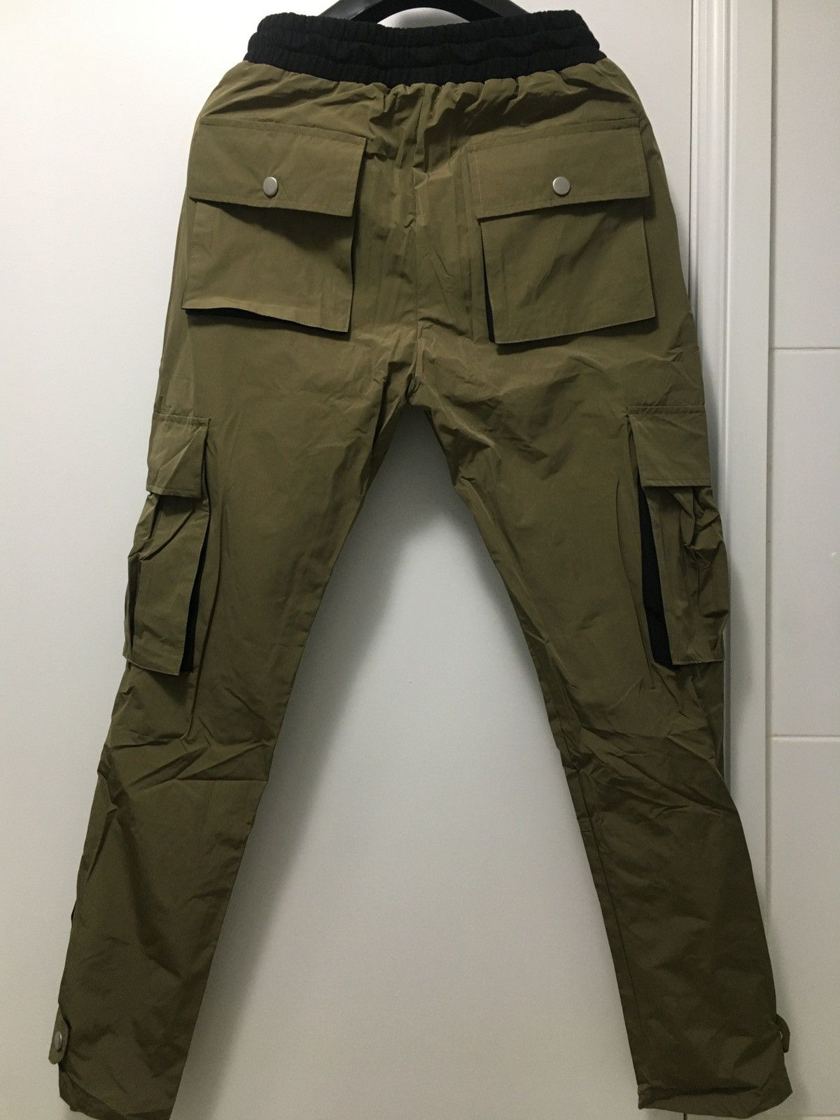Diet Starts Monday Diet Starts Monday DSM Nylon Skinny Cargo Pants Beluga Size US 34 / EU 50 - 12 Thumbnail