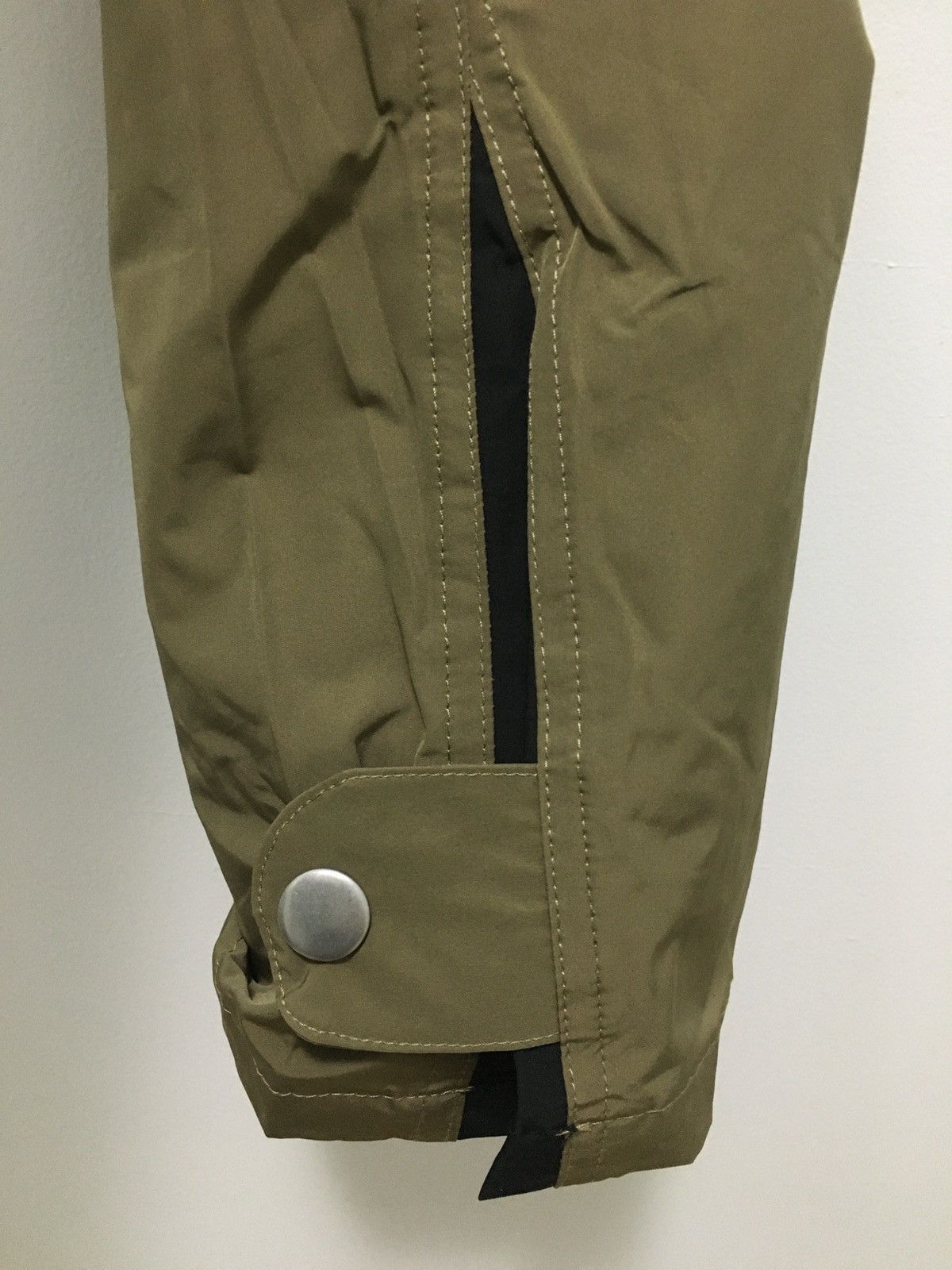 Diet Starts Monday Diet Starts Monday DSM Nylon Skinny Cargo Pants Beluga Size US 34 / EU 50 - 9 Thumbnail