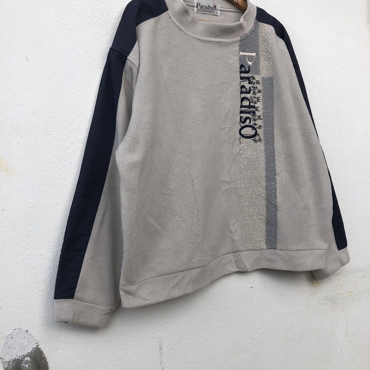 Japanese Brand VINTAGE PARADISO SWEATSHIRT BIG LOGO Size US M / EU 48-50 / 2 - 4 Thumbnail