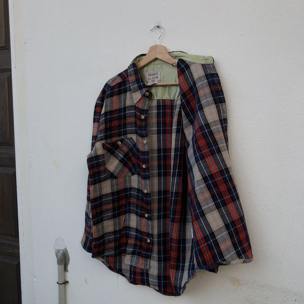 Flannel VINTAGE FAVORITE GEAR FLANNEL TARTAN DESIGN Size US M / EU 48-50 / 2 - 11 Thumbnail