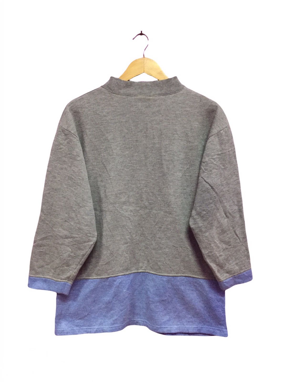 Mickey Mouse Last Drop Vintage Mickey Mouse Pockets Sweatshirts Size US L / EU 52-54 / 3 - 2 Thumbnail