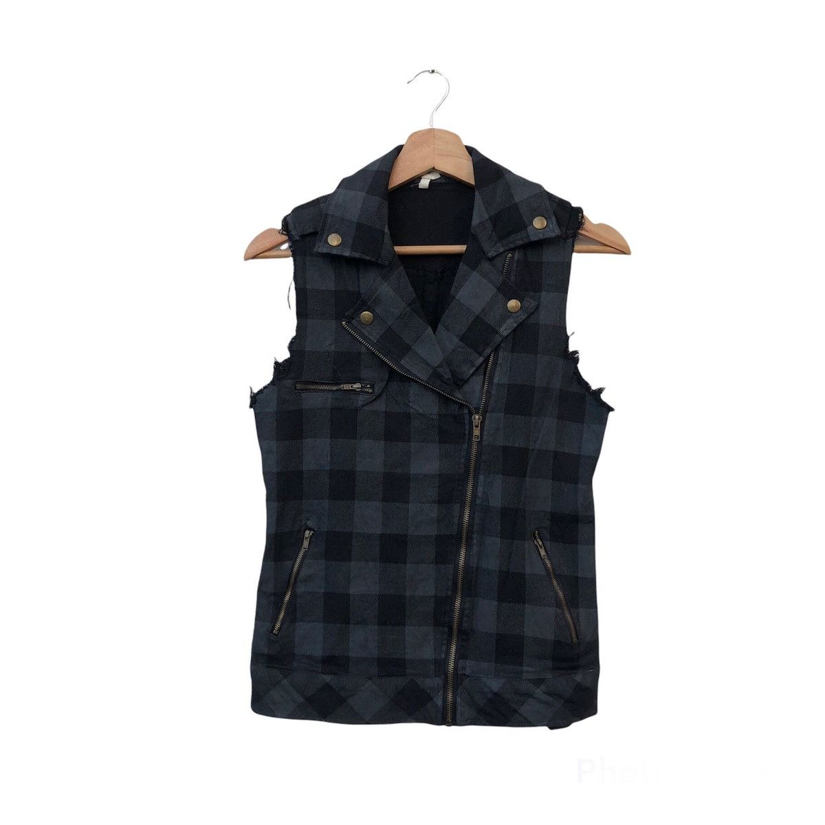 Japanese Brand RARE TARTAN DESIGN VEST JAPANESE BRAND Size US M / EU 48-50 / 2 - 1 Thumbnail