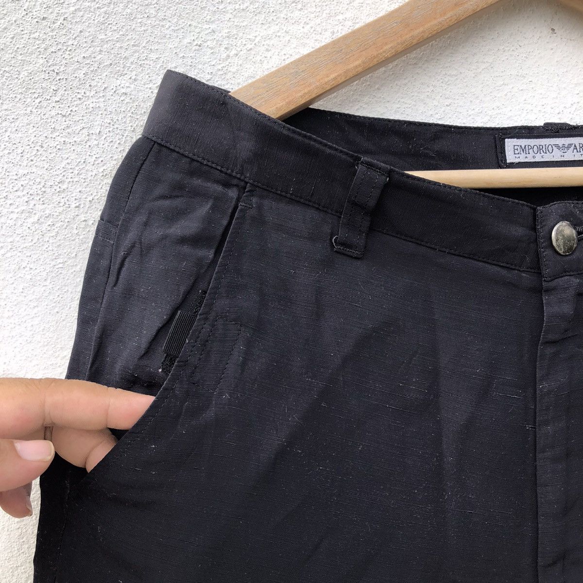 Emporio Armani EMPORIO ARMANI SHORT PANTS MADE IN ITALY NICE DESIGN Size US 31 - 5 Thumbnail