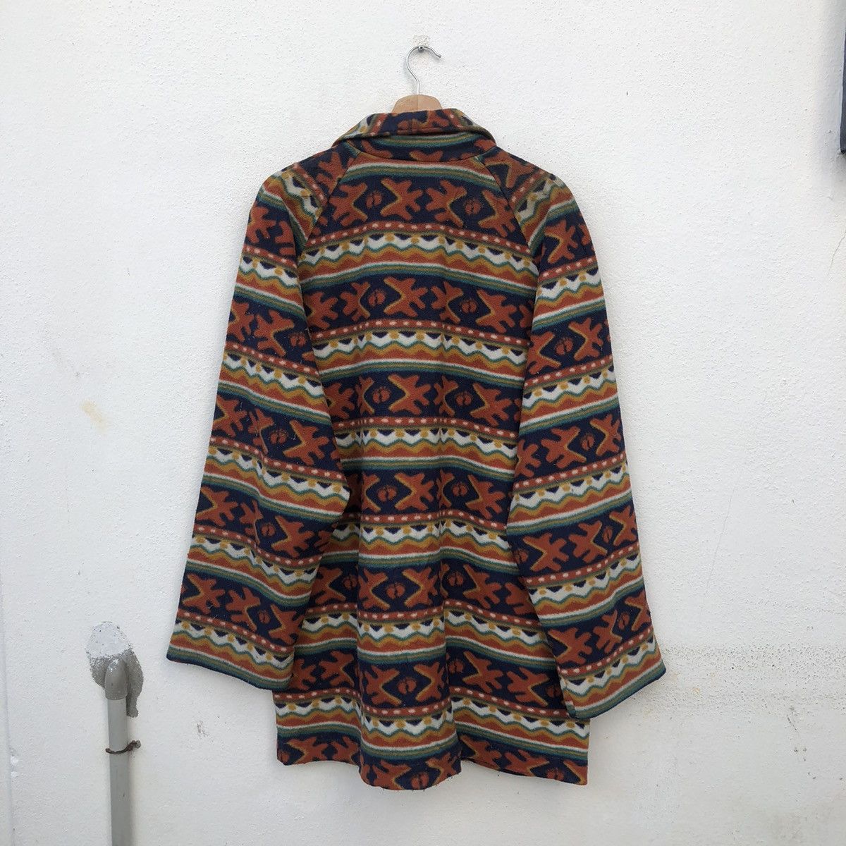 Japanese Brand VINTAGE NAVAJO EZTIC DESIGN HANG TEN DOUBLE BREAST JACKET Size US L / EU 52-54 / 3 - 9 Thumbnail