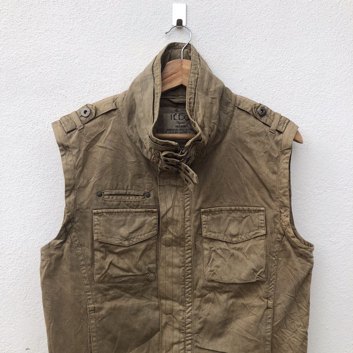 Japanese Brand TANK TOP SLEEVELESS PARACHUTE ICCA MILITARY COLLECTIONS Size US M / EU 48-50 / 2 - 3 Thumbnail